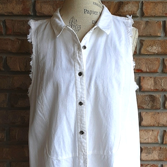 Free People linen/cotton snap front shirt size med - Picture 2 of 9